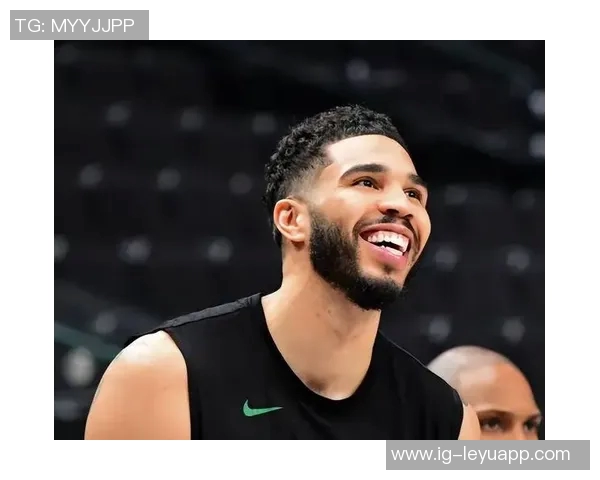 塔图姆谈绿军主场氛围只升冠军旗和退役号的背后意义 塔图姆谈绿军主场氛围只升冠军旗和退役号的背后意义