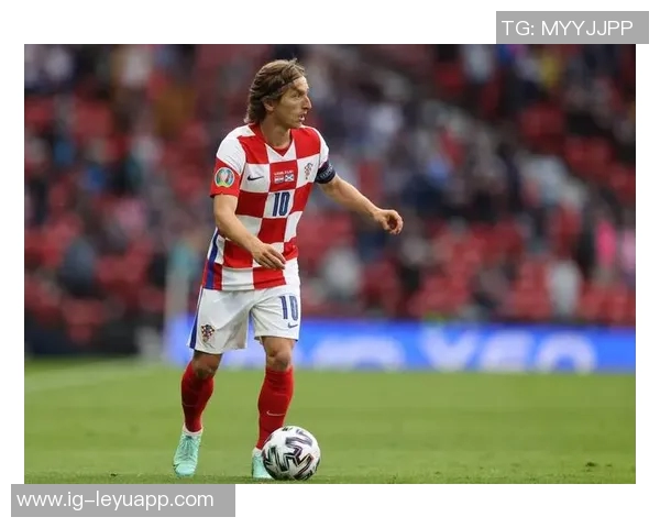 弗兰克热爱中国并称莫德里奇为克罗地亚足球的绝对领军人物 弗兰克热爱中国并称莫德里奇为克罗地亚足球的绝对领军人物