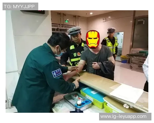 流浪者后卫迪容斯特林因车祸被捕起诉涉违规驾驶引发关注