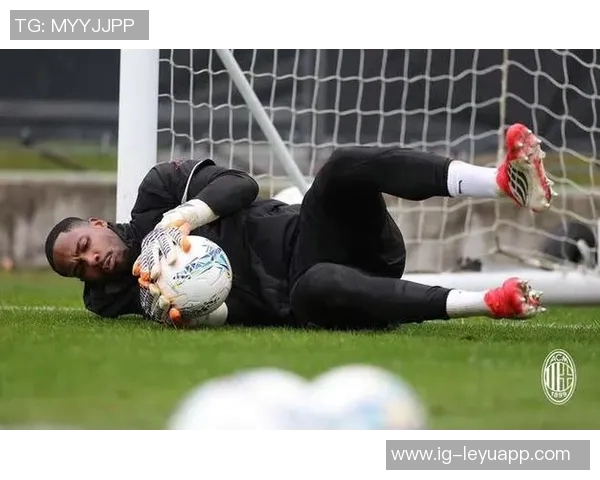 迈尼昂六次扑救表现出色荣膺米兰对阵罗马最佳球员称号